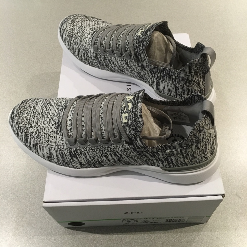 APL TechLoom Breeze Sneaker Heather Grey/White NIB - Picture 4 of 6
